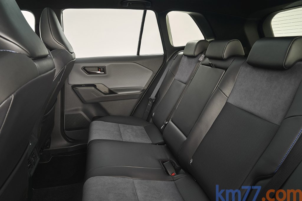 Asientos traseros del Toyota RAV4