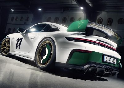 Porsche 911 GT3 100 años Nürburgring con Kit Manthey - lateral - posterior-