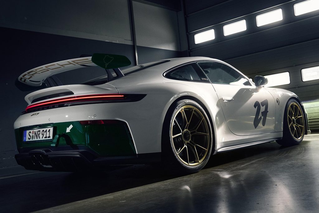 Porsche 911 GT3 100 años Nürburgring con Kit Manthey - posterior - lateral