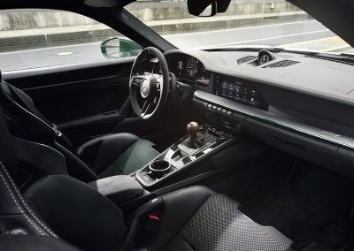 Porsche 911 GT3 100 años Nürburgring con Kit Manthey - salpicadero