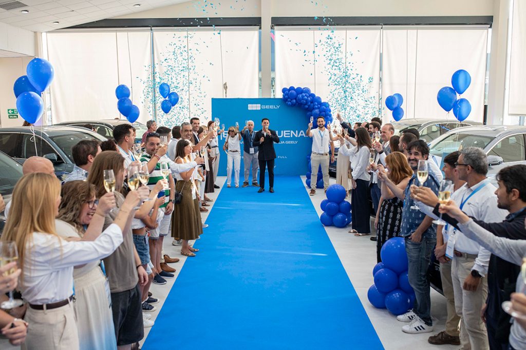 Geely entrega masiva